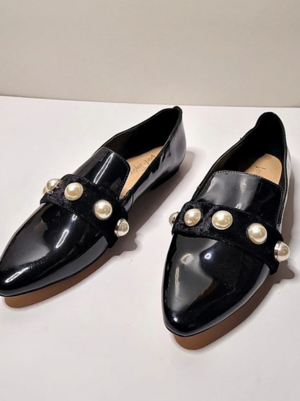 Lord & Taylor Black Patent Pearl Embellished Loafer Flats Women Sz:US 7.5
